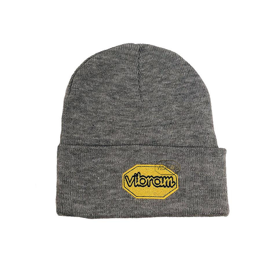 Men\'s Vibram Beanie Hats Grey | AUA75